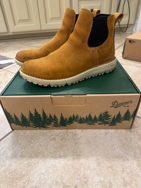 Danner Trimline Chelsea 917 GTX